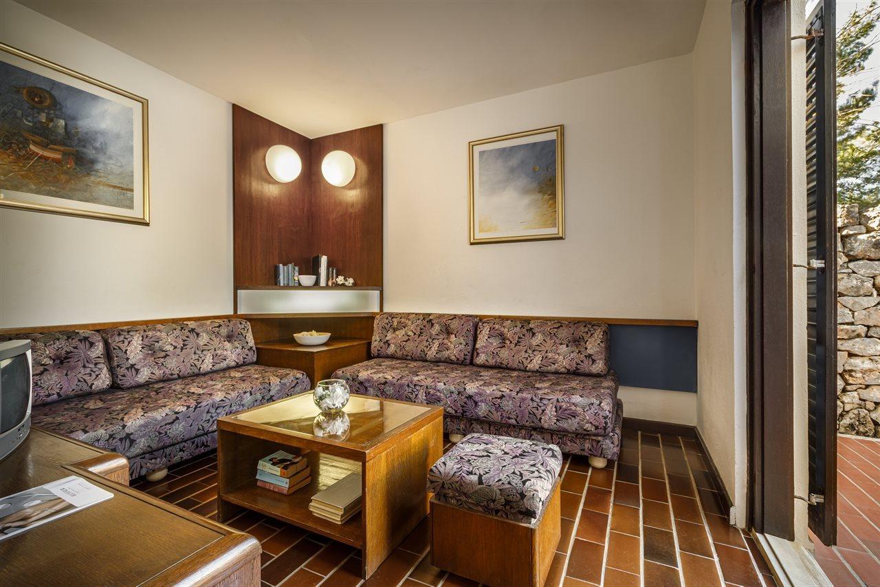 Trim Sunny Apartments By Valamar Stari Grad  Buitenkant foto