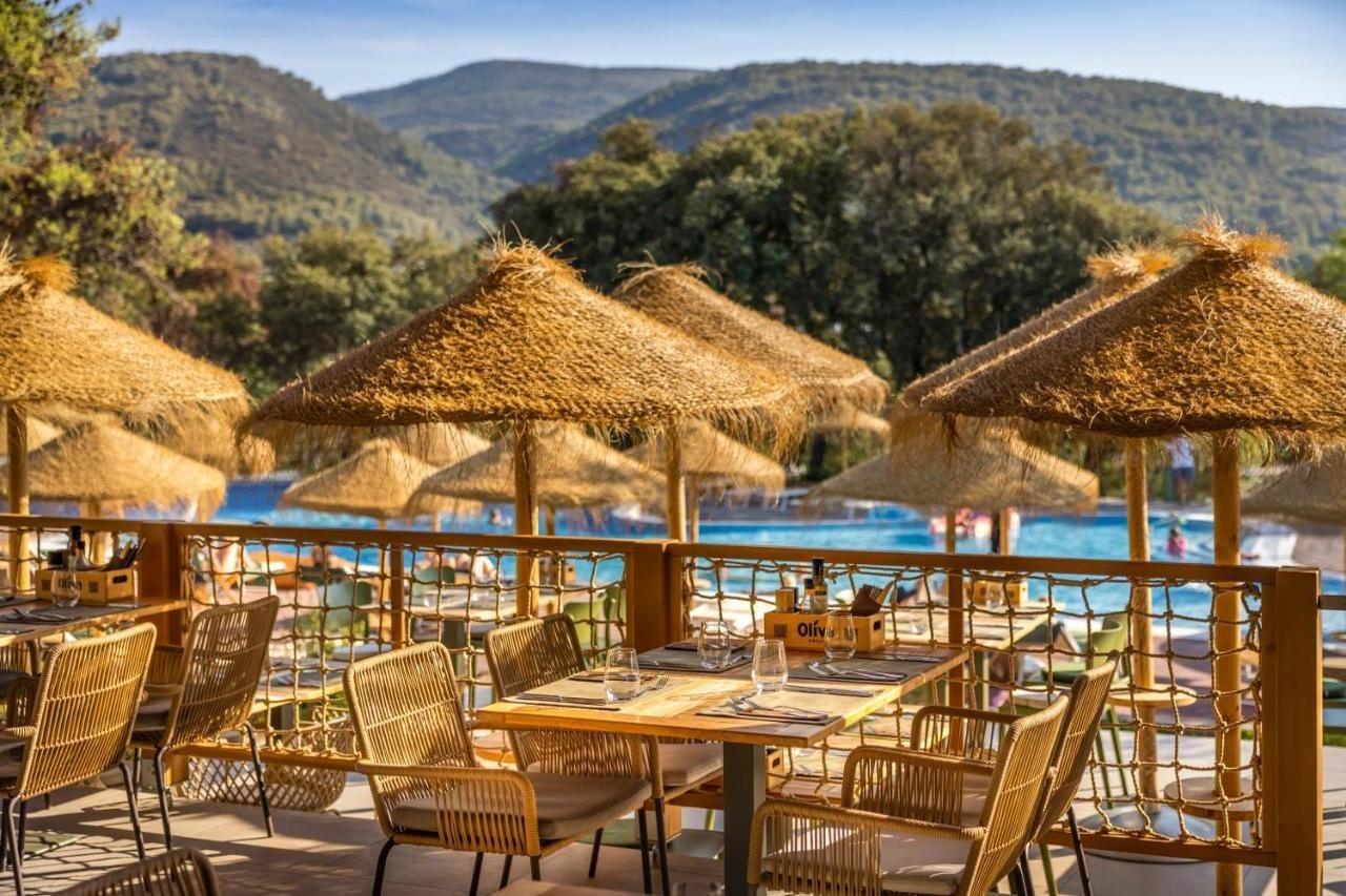 Trim Sunny Apartments By Valamar Stari Grad  Buitenkant foto