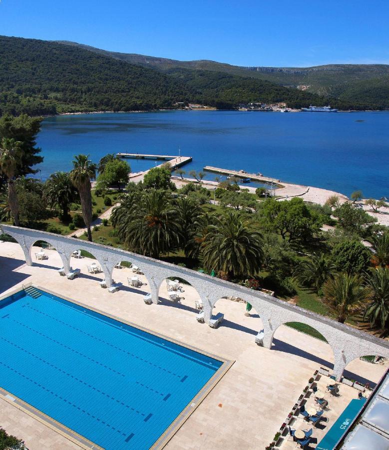 Trim Sunny Apartments By Valamar Stari Grad  Buitenkant foto